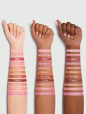 رژگونه مات سبک LIGHTWEIGHT رنگ INSTA FLAME شیگلم SHEGLAM