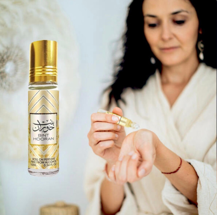 عطر رولی بنت الحوران ۱۰ میل ارض الزعفران